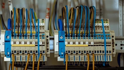 كهربائي منازل حي الفيصلية الرياض 